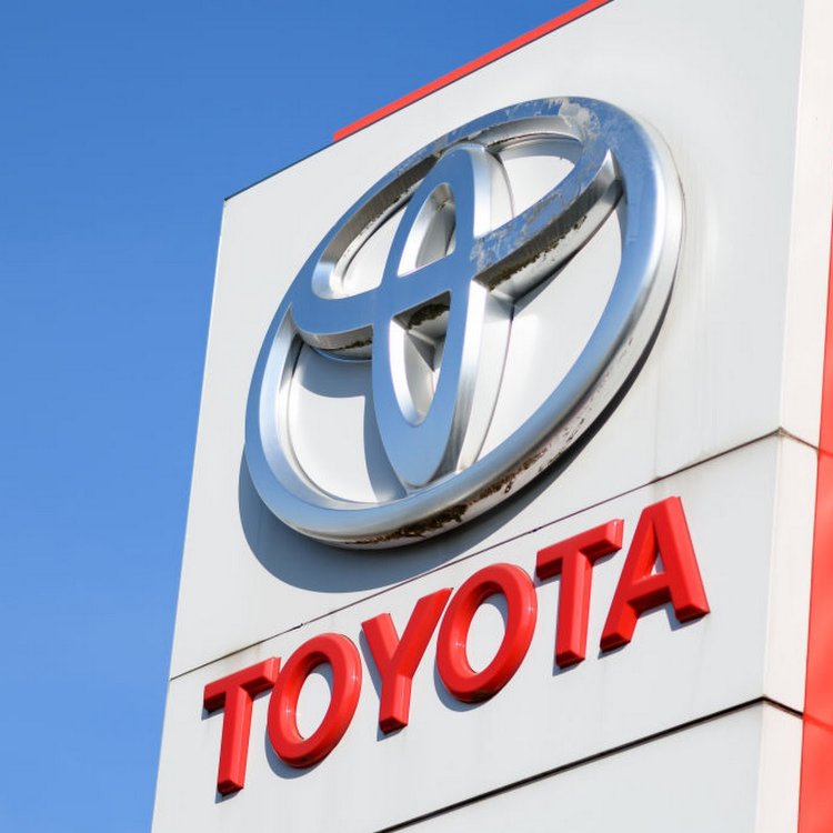 Toyota Retains World’s Largest Car Manufacturer Title For 2021: Over 10.5 Million Units Sold