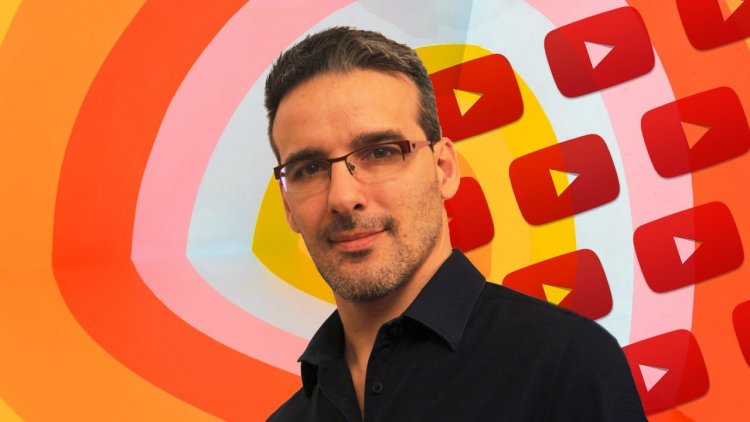 David is a maths and science teacher based in Madrid